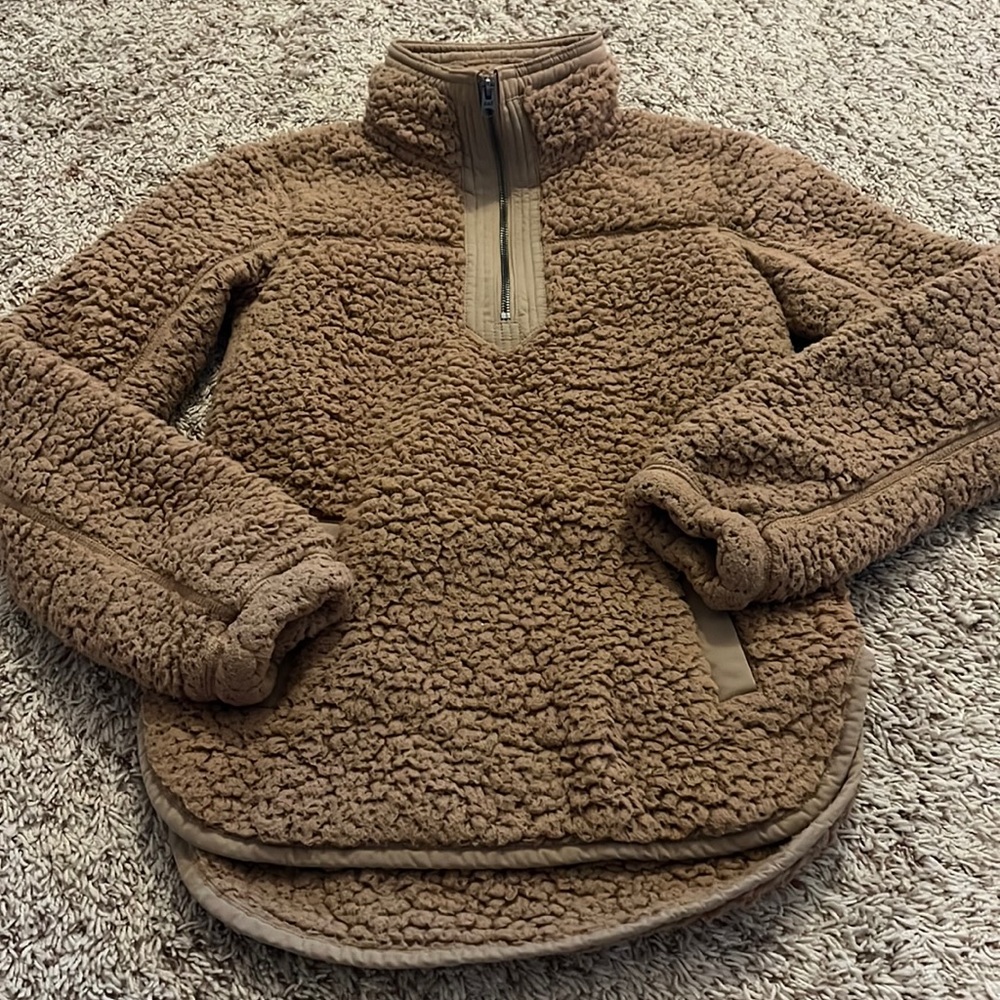 Abercrombie & Fitch brown Sherpa quarter zip